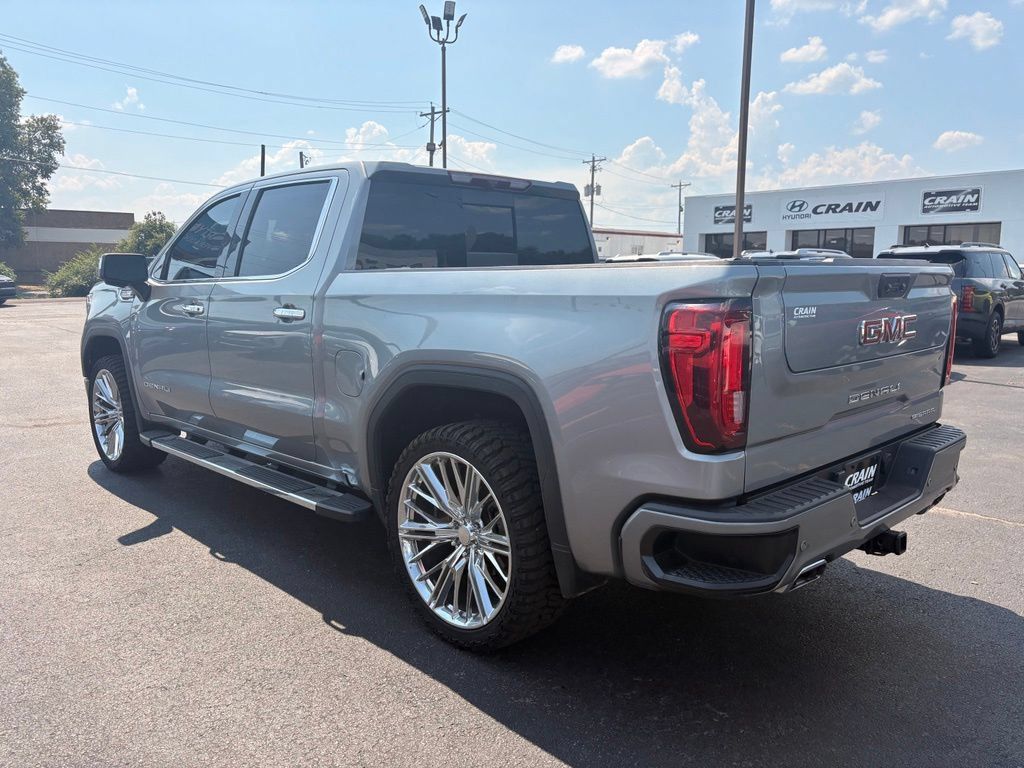 Used 2023 GMC Sierra 1500 Denali AWD/4WD image 5
