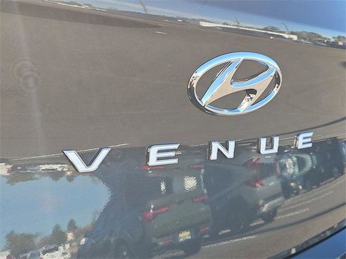 New 2026 Hyundai Venue SEL image 8