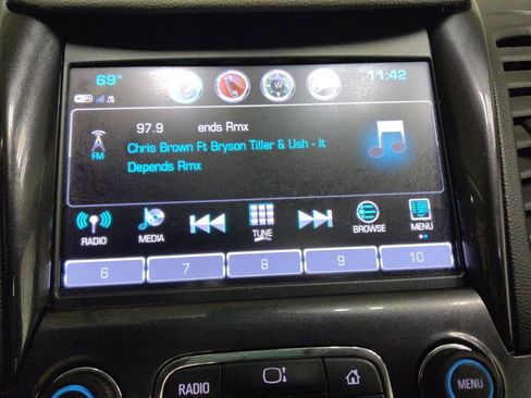 Used 2018 Chevrolet Impala Premier w/ Premier Convenience Package FWD image 25