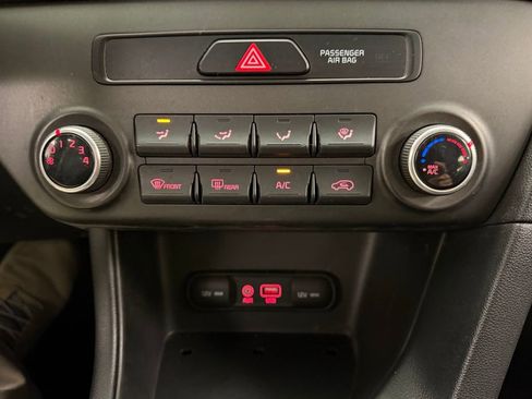 Used 2018 Kia Sportage LX image 27