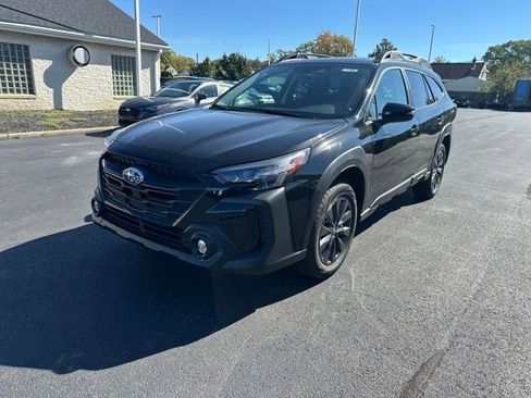 New 2025 Subaru Outback Onyx Edition image 4
