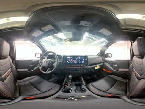 New 2025 Nissan Frontier PRO-4X w/ Pro Premium Package image 37