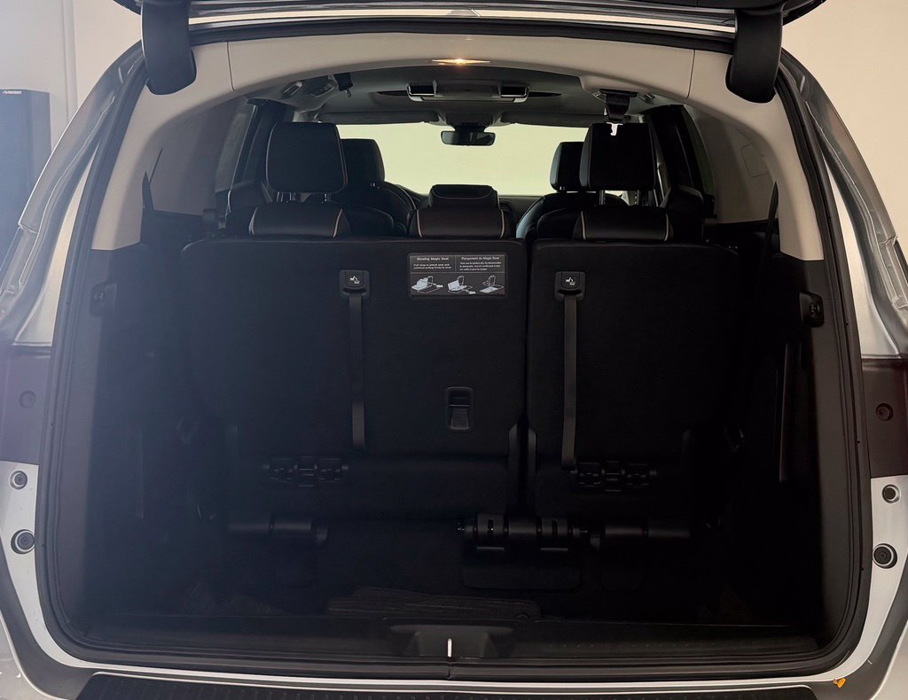 Used 2025 Honda Odyssey Touring image 28