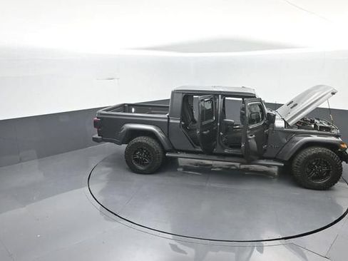 Used 2020 Jeep Gladiator Sport w/ Quick Order Package 24S AWD/4WD image 43