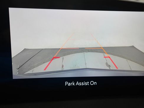 Used 2024 Cadillac XT4 Premium Luxury image 30