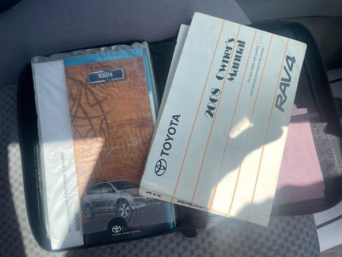 Used 2008 Toyota RAV4 4WD image 31