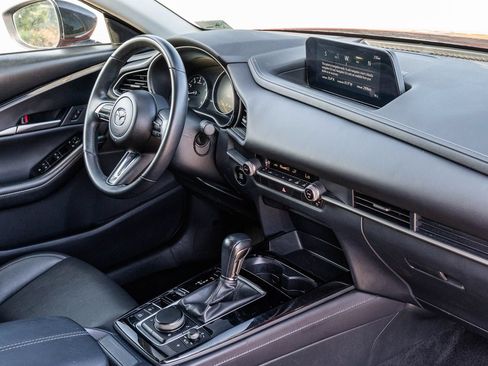 Used 2025 MAZDA CX-30 AWD 2.5 S w/ Select Sport Pkg image 12