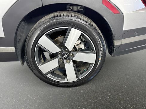 Used 2024 Hyundai Santa Fe Limited FWD image 33