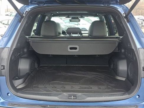 Used 2025 Subaru Forester Limited w/ Popular Package image 28