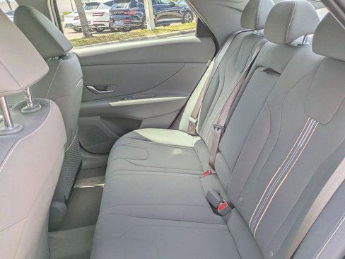 New 2026 Hyundai Elantra SEL Sport Premium FWD image 15