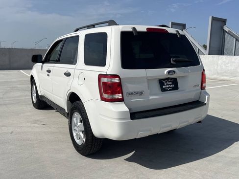 Used 2009 Ford Escape XLT AWD/4WD image 6