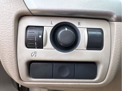 Used 2008 Subaru Legacy 2.5i image 20