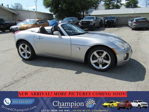 Used 2007 Pontiac Solstice GXP w/ Premium Package RWD image 5