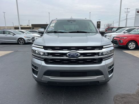 Used 2024 Ford Expedition Limited image 27