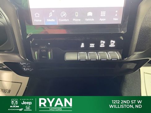 New 2026 RAM 2500 Tradesman image 36