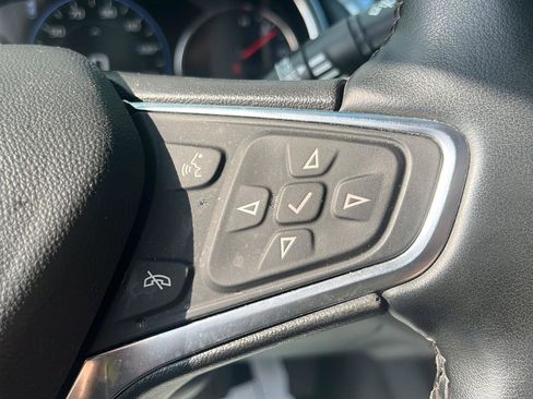 Used 2024 Chevrolet Malibu LT FWD image 15