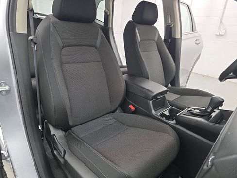 Used 2024 Honda CR-V LX image 10