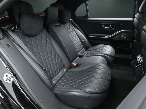 Used 2023 Mercedes-Benz S 580e 4MATIC Sedan image 21