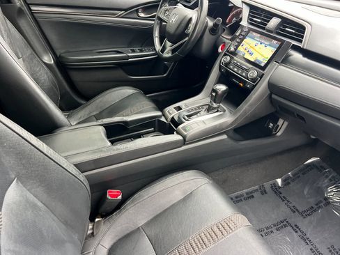 Used 2020 Honda Civic Sport Touring image 17