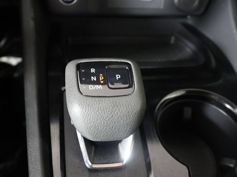 Used 2023 Nissan Rogue S AWD/4WD image 40