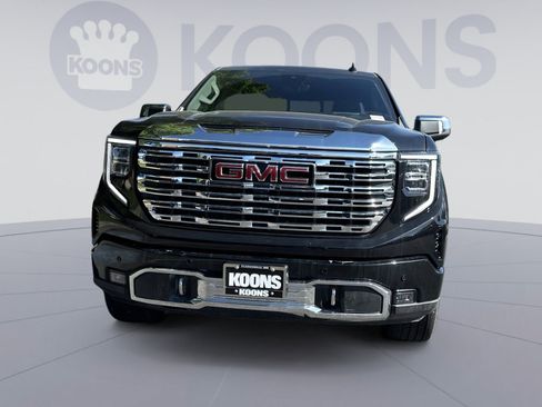 New 2026 GMC Sierra 1500 Denali w/ Denali Reserve Package AWD/4WD image 8