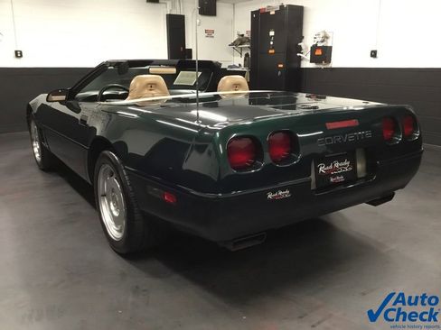 Used 1995 Chevrolet Corvette Convertible image 8