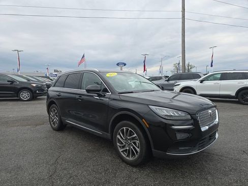 Used 2022 Lincoln Corsair AWD w/ Equipment Group 101A image 2