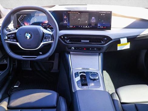 New 2026 BMW 330i xDrive Sedan w/ Premium Package AWD/4WD image 20
