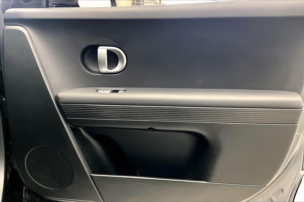 Used 2024 Hyundai Ioniq 5 SEL AWD/4WD image 19