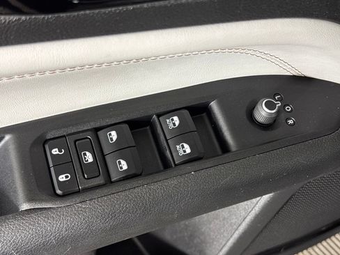 Certified 2024 Jeep Compass Limited AWD/4WD image 55