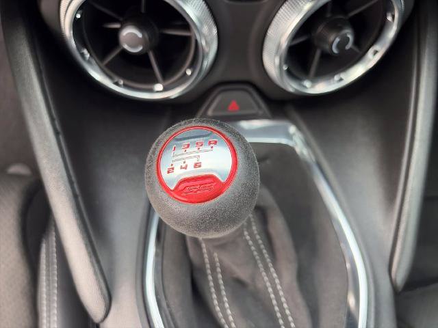 Used 2019 Chevrolet Camaro SS RWD image 30