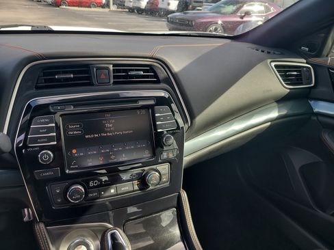 Used 2023 Nissan Maxima SR w/ Sport Mat Group FWD image 20