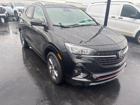 Used 2023 Buick Encore GX Select w/ Sport Touring Package FWD image 3