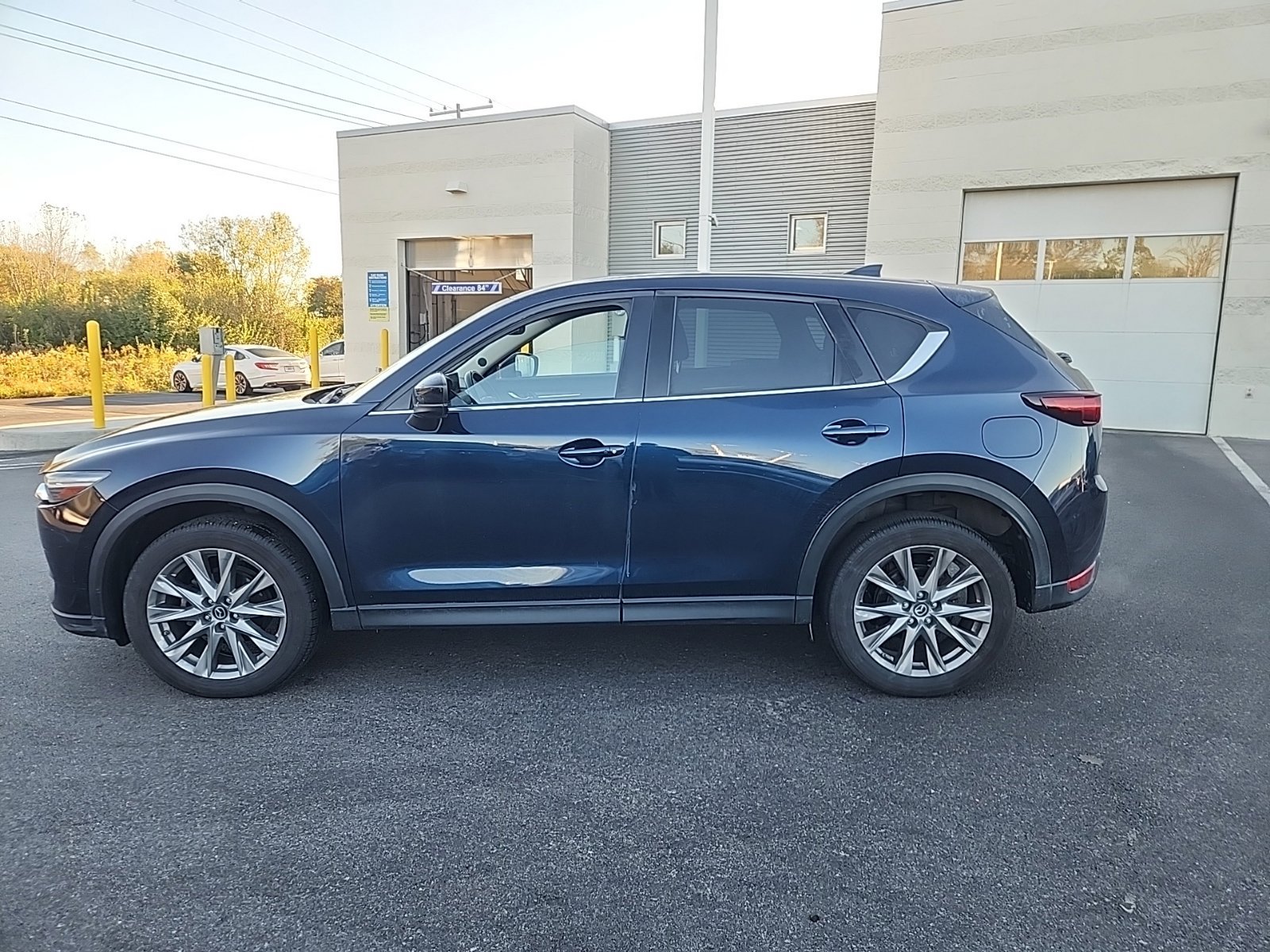Used 2020 MAZDA CX-5 Grand Touring FWD image 3