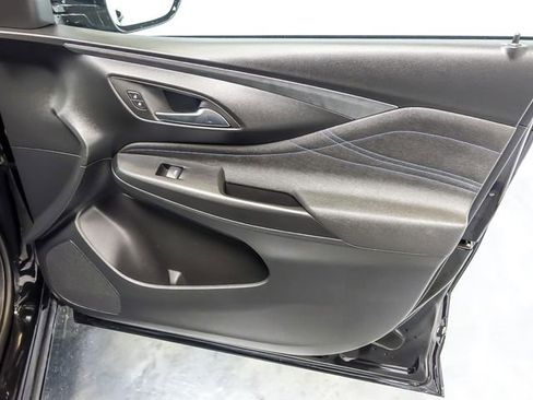 Certified 2025 Buick Envista Sport Touring w/ Convenience I Package FWD image 31