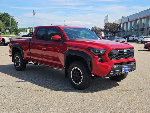 New 2026 Toyota Tacoma 4x4 Double Cab image 3