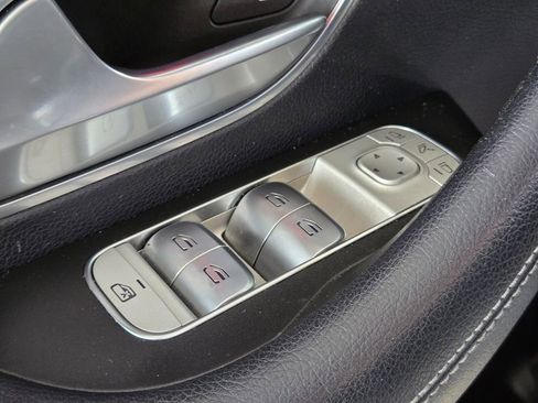 Used 2021 Mercedes-Benz GLE 350 GLE 350 w/ Premium Package image 35