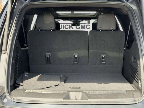 Used 2023 GMC Yukon XL Denali w/ Denali Reserve Package image 14