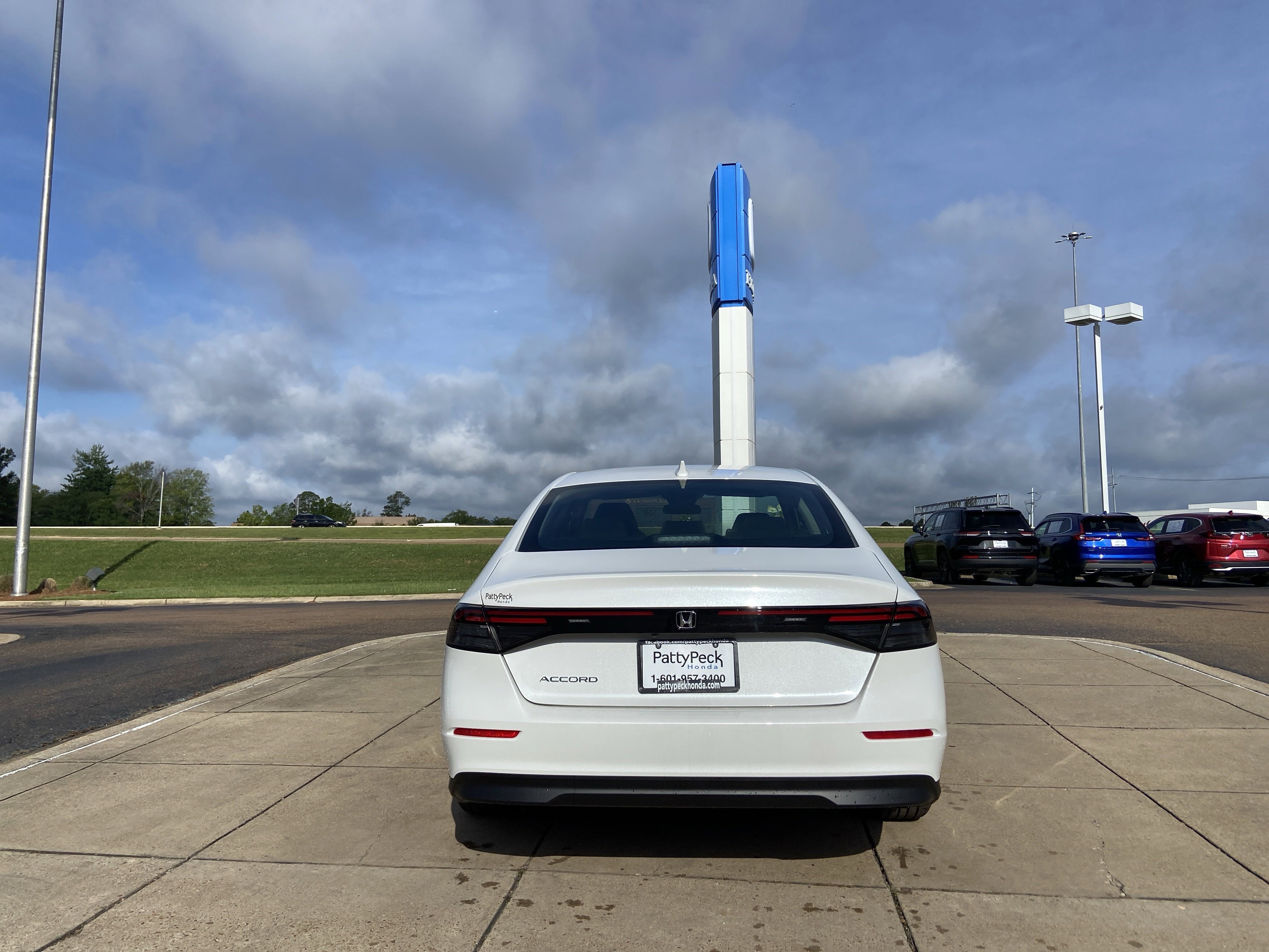 New 2026 Honda Accord LX image 9