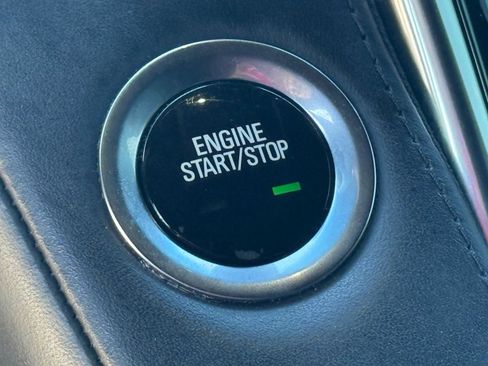 Used 2019 Cadillac Escalade ESV Platinum image 27