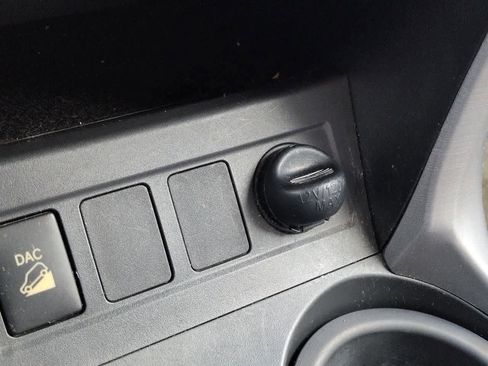 Used 2007 Toyota RAV4 Limited FWD image 30
