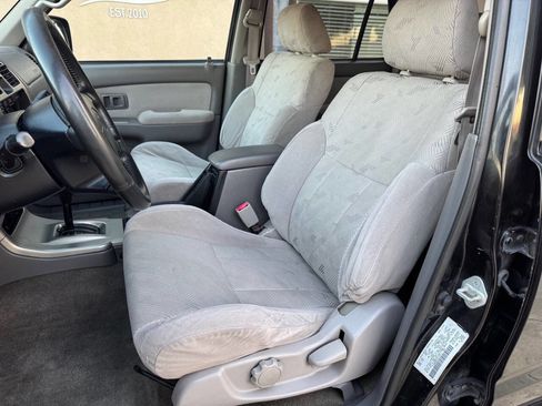 Used 2001 Toyota 4Runner SR5 image 13