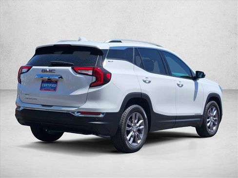 Certified 2023 GMC Terrain SLT w/ Infotainment Package II FWD image 5
