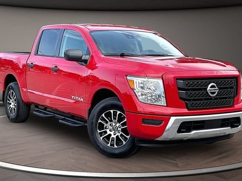 Used 2024 Nissan Titan SV w/ Accessory Utility Package AWD/4WD image 10