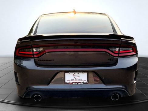Used 2023 Dodge Charger R/T w/ Plus Group RWD image 9
