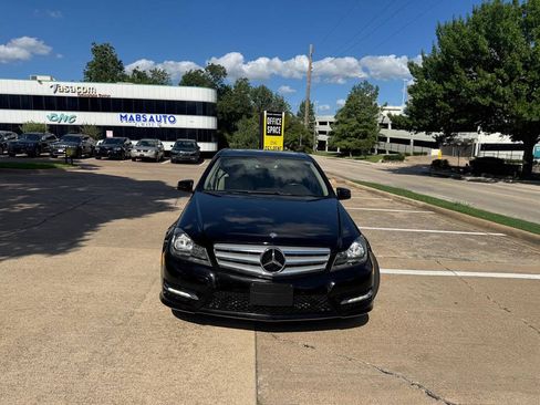 Used 2012 Mercedes-Benz C 250 Sedan image 12