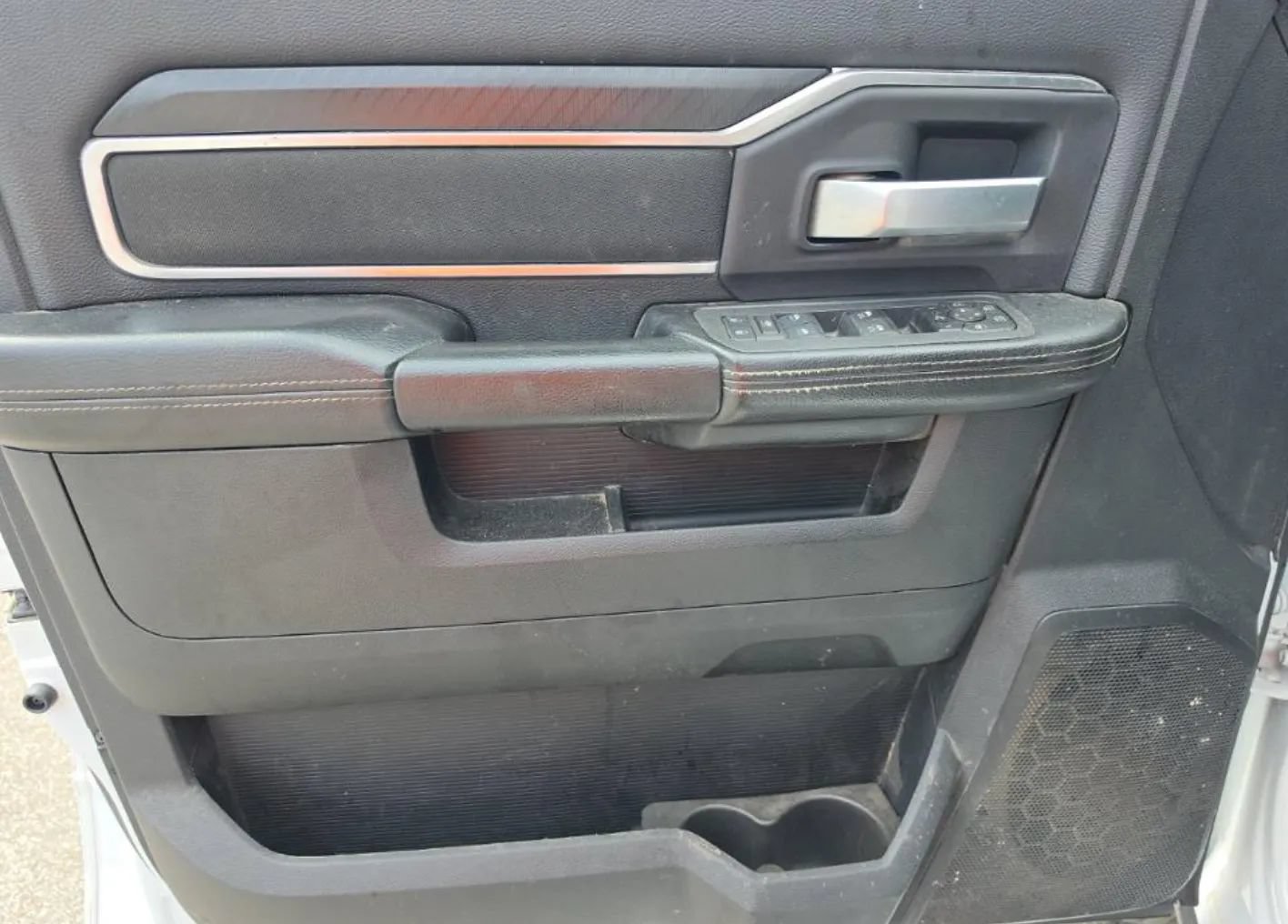 Used 2025 RAM 3500 Big Horn AWD/4WD image 7