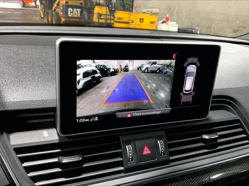 Used 2020 Audi SQ5 Premium Plus w/ Premium Plus Package image 26