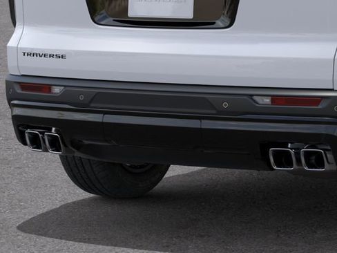 New 2026 Chevrolet Traverse LT FWD image 15