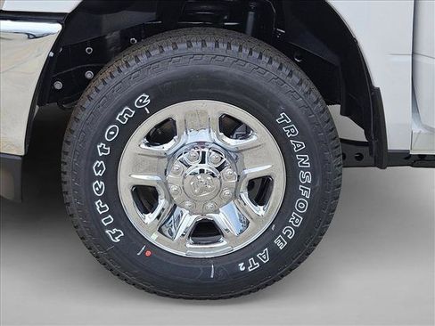 New 2026 RAM 2500 Tradesman w/ Chrome Appearance Group AWD/4WD image 10